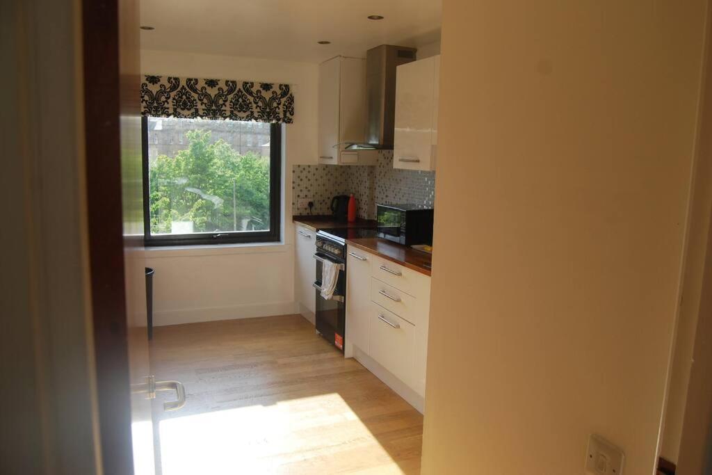 Central Two Bed Flat Close To Arthur'S Seat And University 에든버러 외부 사진